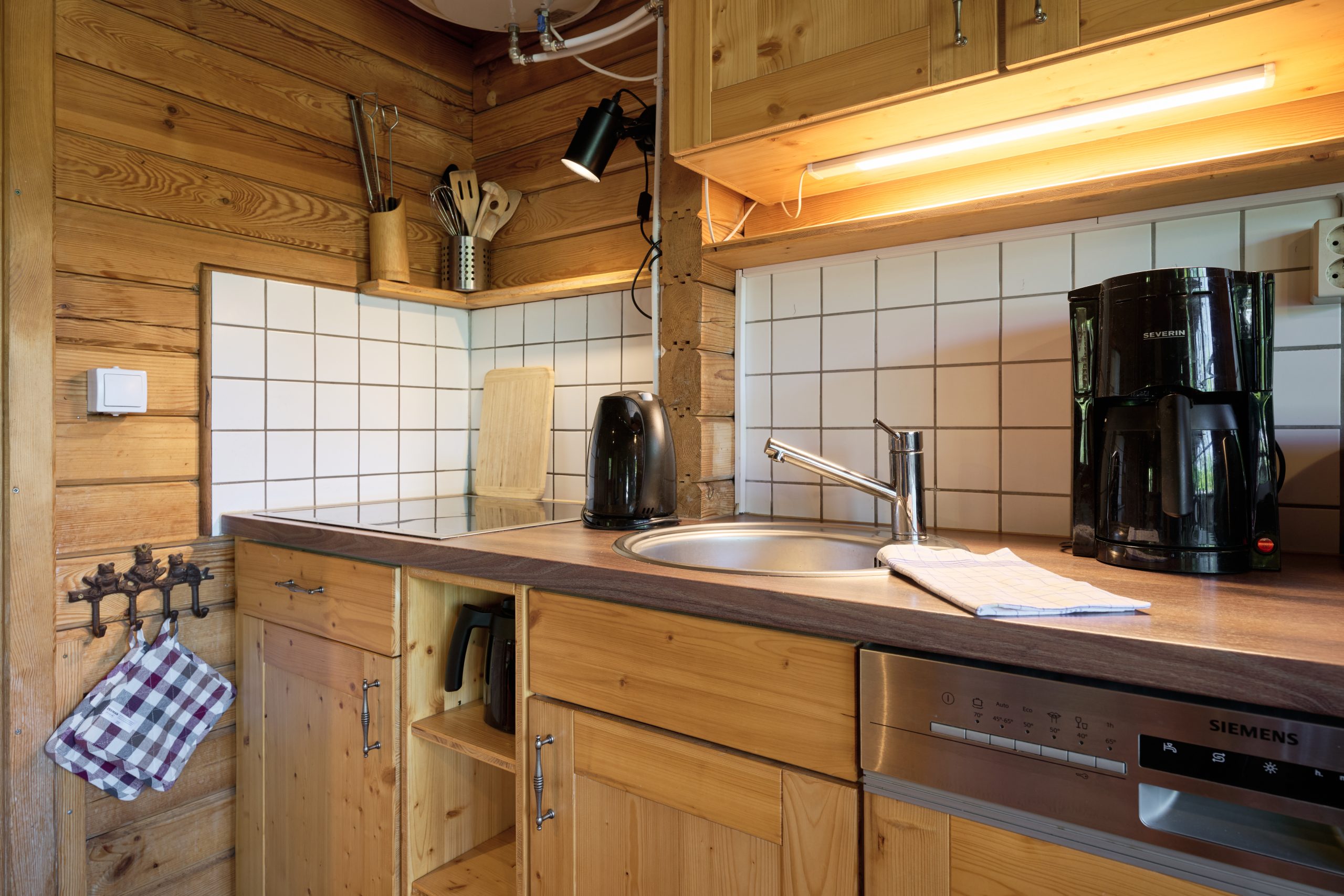 Biber-Ferienhof-Bootshaus02-20250427-0010